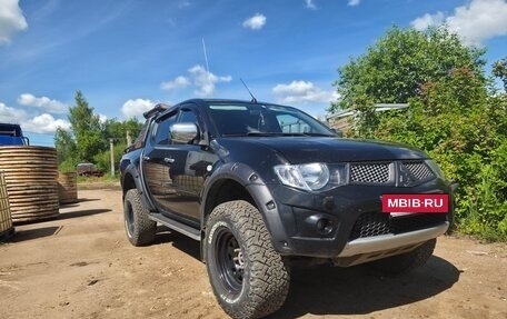 Mitsubishi L200 IV рестайлинг, 2011 год, 1 800 000 рублей, 2 фотография