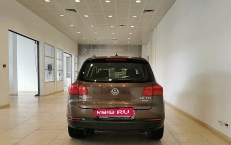 Volkswagen Tiguan I, 2015 год, 1 895 000 рублей, 8 фотография