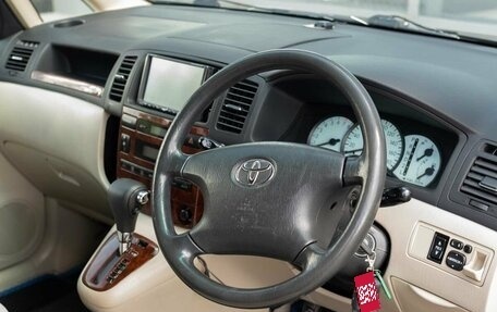 Toyota Corolla Spacio II, 2002 год, 650 000 рублей, 11 фотография