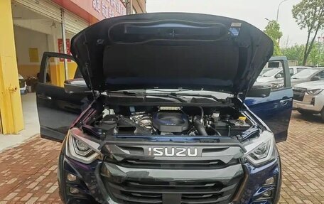 Isuzu D-Max, 2023 год, 3 680 123 рублей, 16 фотография