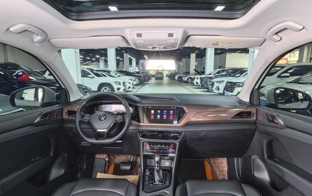 Volkswagen Tharu, 2022 год, 1 750 000 рублей, 9 фотография