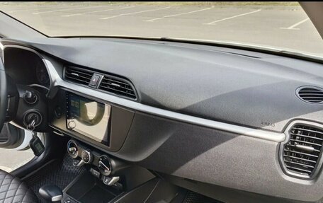 KIA Rio IV, 2021 год, 1 620 000 рублей, 10 фотография