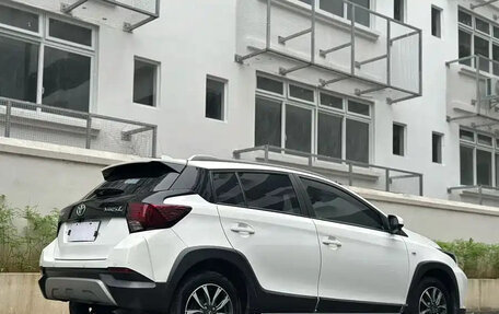 Toyota Yaris XP150 рестайлинг, 2023 год, 1 165 000 рублей, 5 фотография