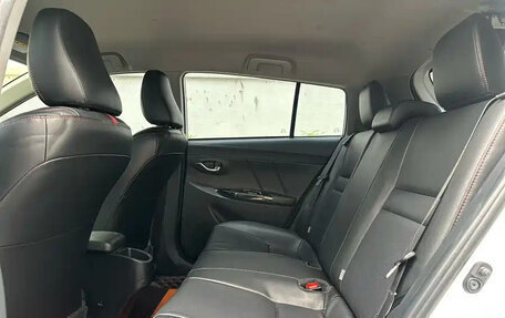 Toyota Yaris XP150 рестайлинг, 2023 год, 1 165 000 рублей, 7 фотография