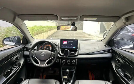 Toyota Yaris XP150 рестайлинг, 2023 год, 1 165 000 рублей, 8 фотография
