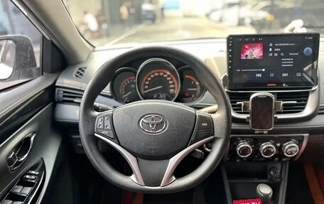 Toyota Yaris XP150 рестайлинг, 2023 год, 1 165 000 рублей, 10 фотография