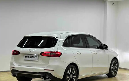 Mercedes-Benz B-Класс, 2022 год, 1 679 960 рублей, 6 фотография