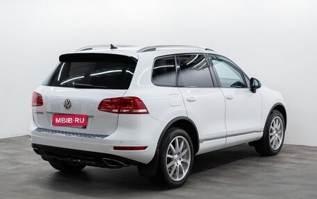 Volkswagen Touareg III, 2012 год, 2 120 000 рублей, 4 фотография