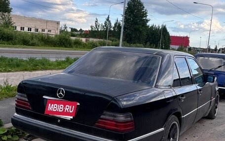 Mercedes-Benz W124, 1990 год, 250 000 рублей, 5 фотография