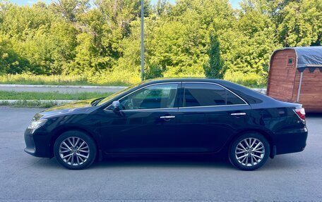 Toyota Camry, 2015 год, 1 955 000 рублей, 8 фотография