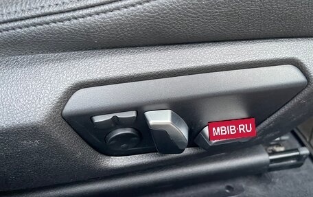 BMW 3 серия, 2019 год, 2 970 000 рублей, 19 фотография