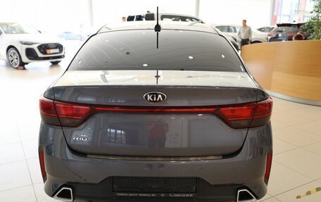 KIA Rio IV, 2021 год, 1 395 000 рублей, 5 фотография