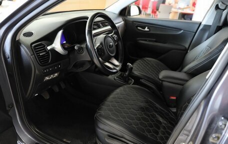 KIA Rio IV, 2021 год, 1 395 000 рублей, 10 фотография