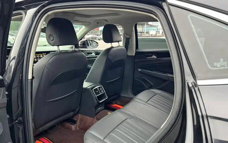 Volkswagen Passat B8 рестайлинг, 2023 год, 1 570 000 рублей, 9 фотография