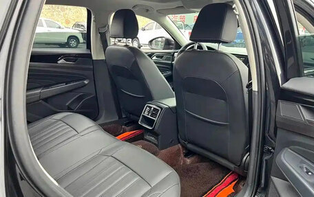 Volkswagen Passat B8 рестайлинг, 2023 год, 1 570 000 рублей, 10 фотография