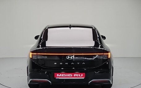 Hyundai Sonata VIII, 2023 год, 2 720 000 рублей, 4 фотография