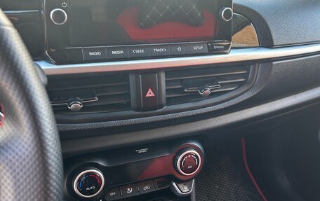 KIA Picanto III рестайлинг, 2022 год, 1 680 000 рублей, 7 фотография