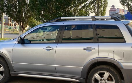 Mitsubishi Outlander III рестайлинг 3, 2004 год, 550 000 рублей, 2 фотография