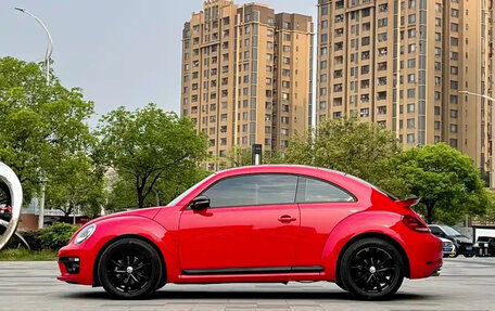Volkswagen Beetle, 2018 год, 1 235 000 рублей, 4 фотография