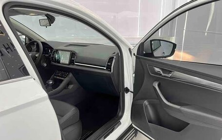 Skoda Karoq I, 2022 год, 2 000 000 рублей, 19 фотография