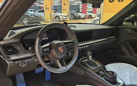 Porsche 911 GT3, 2025 год, 26 900 000 рублей, 7 фотография