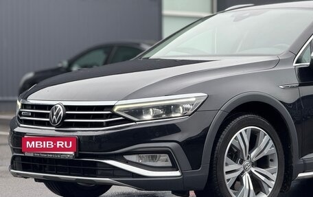 Volkswagen Passat B8 рестайлинг, 2021 год, 3 350 000 рублей, 17 фотография