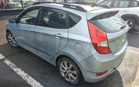 Hyundai Solaris II рестайлинг, 2012 год, 599 000 рублей, 4 фотография