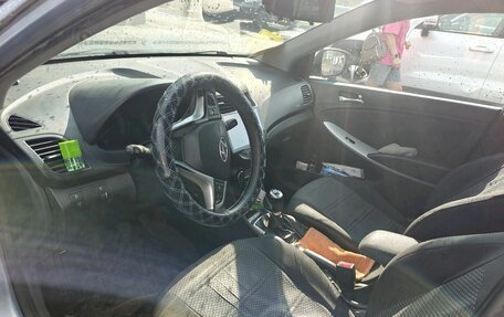 Hyundai Solaris II рестайлинг, 2012 год, 599 000 рублей, 6 фотография