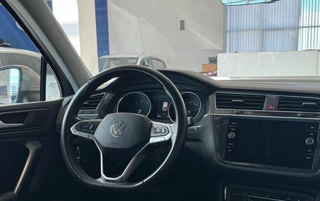 Volkswagen Tiguan II, 2021 год, 2 555 000 рублей, 13 фотография