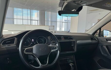 Volkswagen Tiguan II, 2021 год, 2 555 000 рублей, 14 фотография