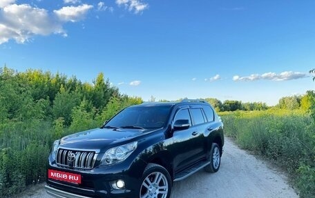 Toyota Land Cruiser Prado 150 рестайлинг 2, 2011 год, 3 700 000 рублей, 4 фотография