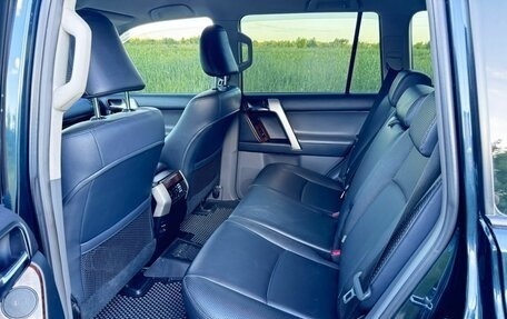 Toyota Land Cruiser Prado 150 рестайлинг 2, 2011 год, 3 700 000 рублей, 7 фотография