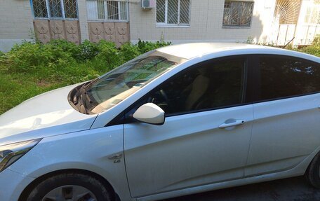 Hyundai Solaris II рестайлинг, 2016 год, 1 150 000 рублей, 8 фотография