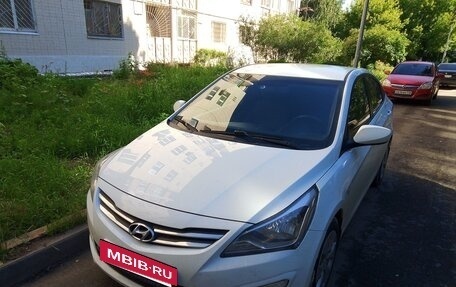 Hyundai Solaris II рестайлинг, 2016 год, 1 150 000 рублей, 4 фотография
