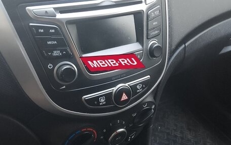 Hyundai Solaris II рестайлинг, 2016 год, 1 150 000 рублей, 3 фотография