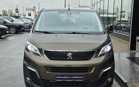Peugeot Traveller I, 2018 год, 2 850 000 рублей, 4 фотография