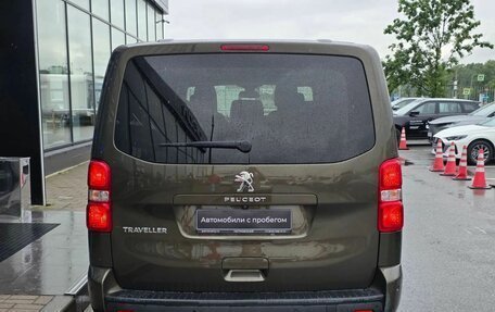 Peugeot Traveller I, 2018 год, 2 850 000 рублей, 7 фотография