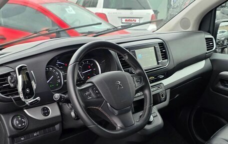 Peugeot Traveller I, 2018 год, 2 850 000 рублей, 16 фотография