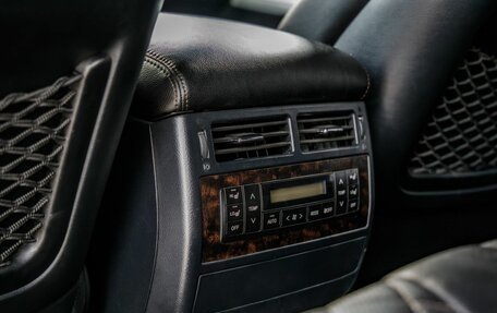 Toyota Land Cruiser 200, 2012 год, 5 478 000 рублей, 28 фотография