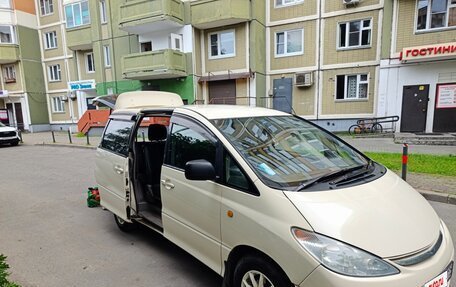 Toyota Estima III рестайлинг -2, 2001 год, 630 000 рублей, 7 фотография