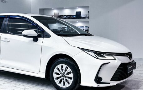 Toyota Corolla, 2022 год, 2 000 000 рублей, 3 фотография