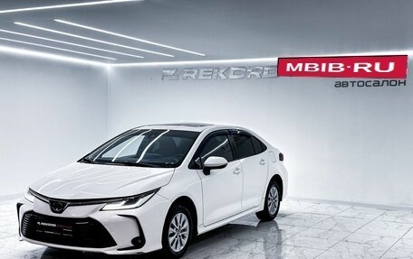 Toyota Corolla, 2022 год, 2 000 000 рублей, 5 фотография