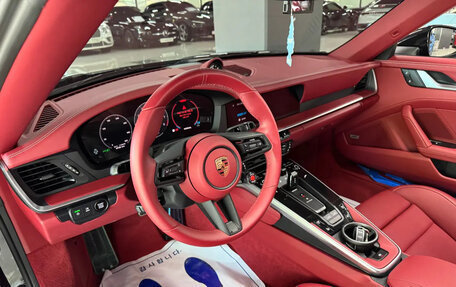Porsche 911, 2025 год, 23 000 000 рублей, 5 фотография