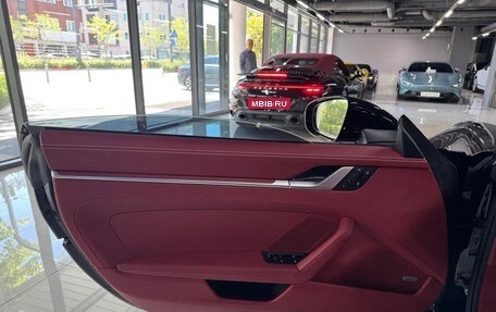 Porsche 911, 2025 год, 23 000 000 рублей, 14 фотография