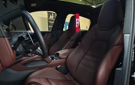 Porsche Cayenne III, 2025 год, 18 000 000 рублей, 9 фотография