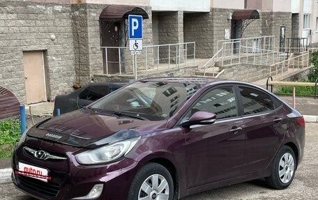 Hyundai Solaris II рестайлинг, 2011 год, 559 000 рублей, 10 фотография