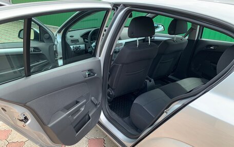 Opel Astra H, 2010 год, 605 000 рублей, 25 фотография