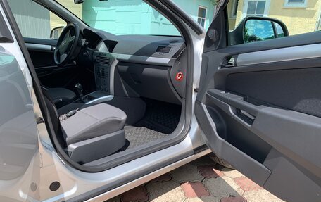Opel Astra H, 2010 год, 605 000 рублей, 34 фотография