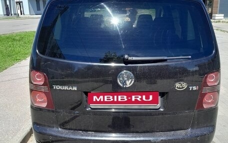 Volkswagen Touran III, 2008 год, 620 000 рублей, 4 фотография