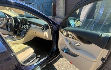 Mercedes-Benz C-Класс, 2017 год, 2 690 000 рублей, 28 фотография